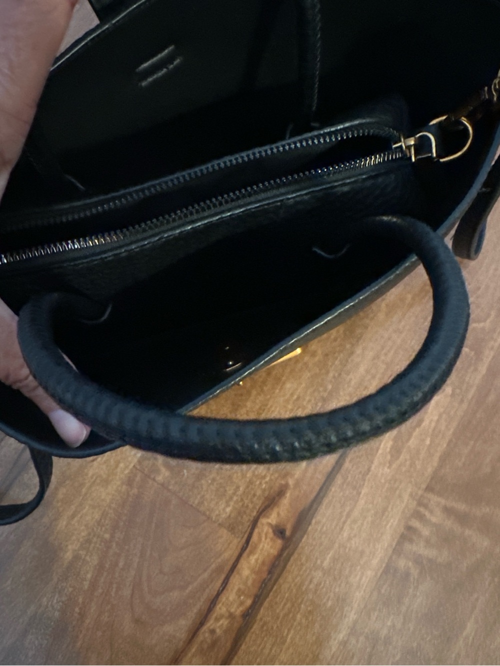 Black Structured Satchel Crossbody Bag Gold Hardware Top Handle - Picture 4 of 8